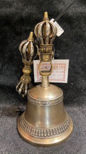 Antiqued Bell & Dorjee 9leaf