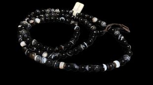 Healing agate mala 8mm